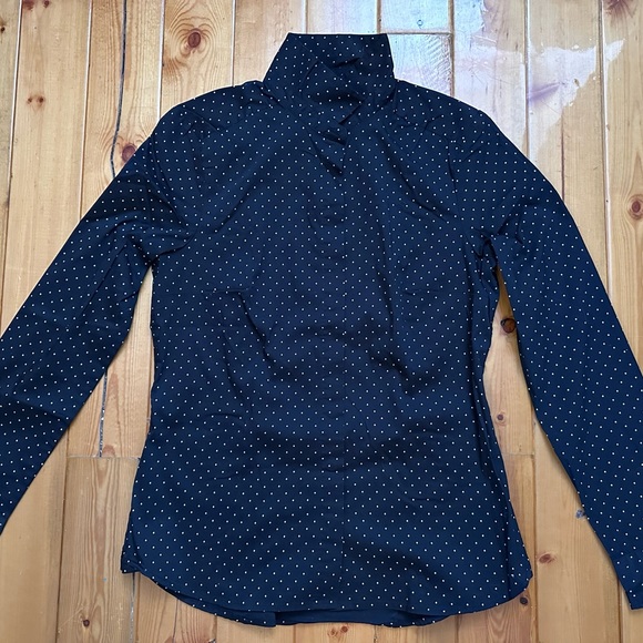 H&M Long Sleeves - Picture 3 of 6